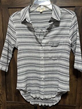 cloth & stone Black and White Striped Button-Front Shirt